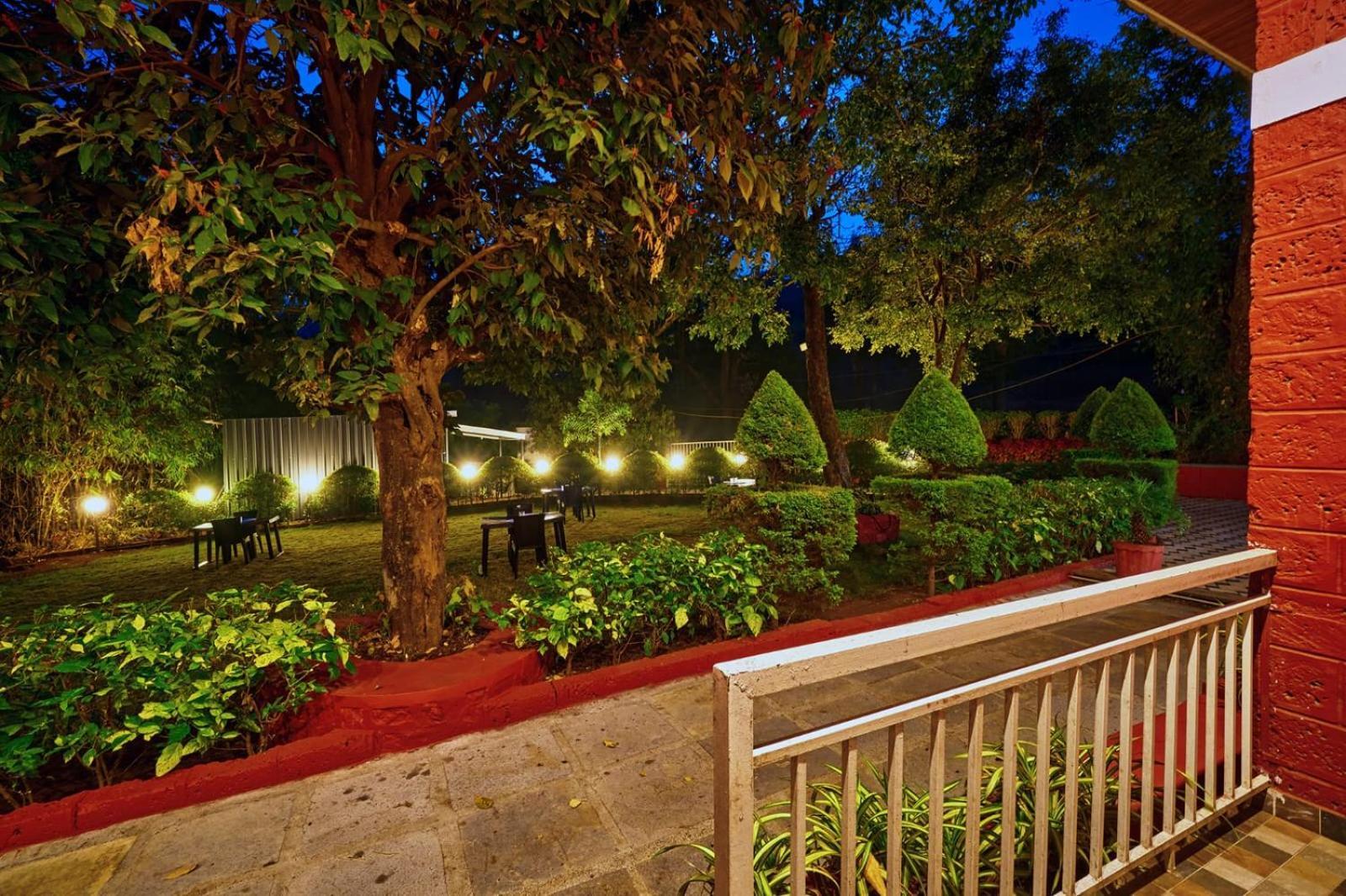 Serenity Resort Panhāla Exterior foto