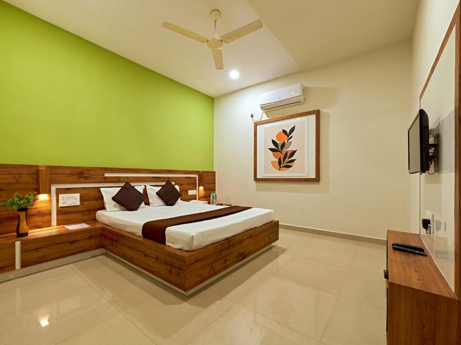 Serenity Resort Panhāla Exterior foto